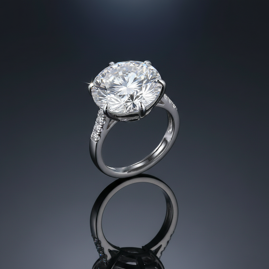 Dollcini 10 Karátos Moissanite Gyűrű – 925 Ezüst, Klasszikus Hatkarmos Foglalat (Állítható Méret)