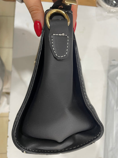 Dollcini Outlet Női Kézitáska – Elegáns, Cicás Fogantyúval, Szépséghibás termék