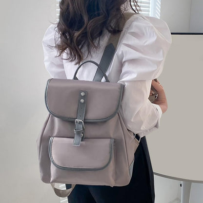 Dollcini női hátizsák – kompakt, elegáns mindennapi táska